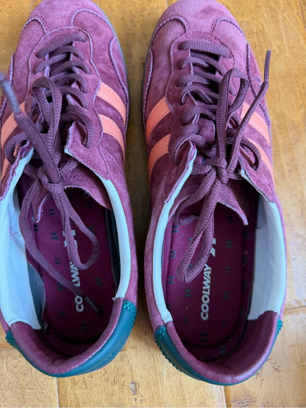 NWOT Coolway Kizuna Sneaker